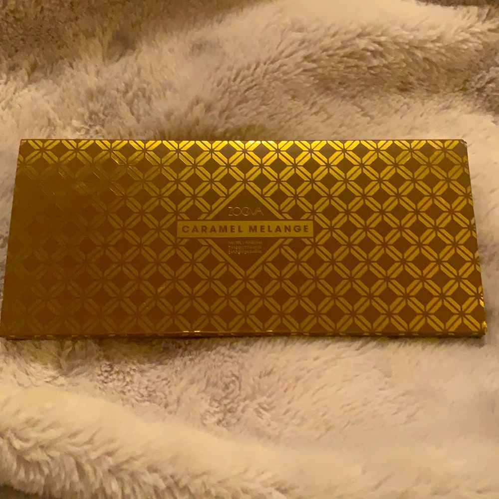 Zoeva Carmel Melange Eyeshadow Palette